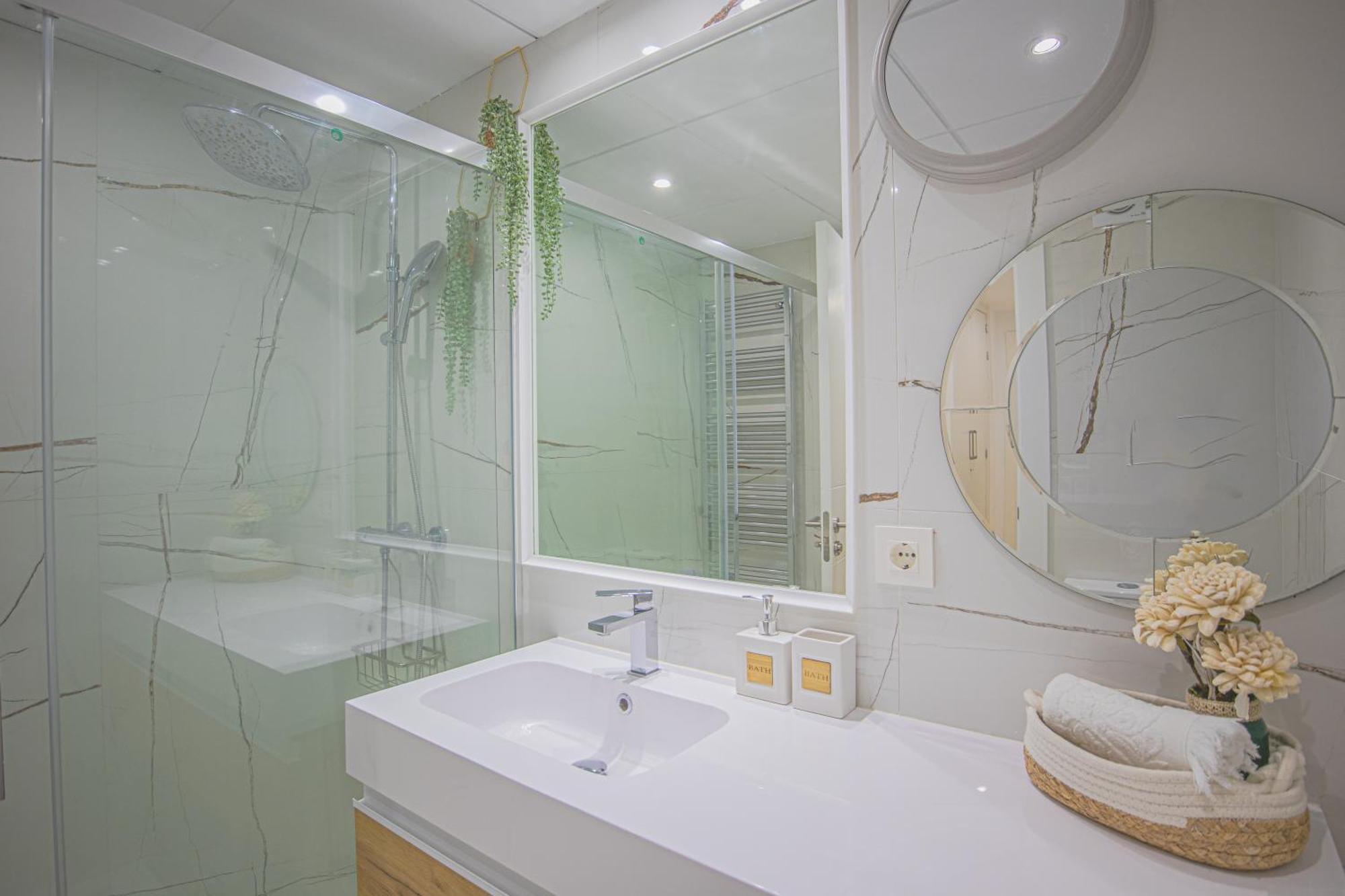 Buenti Apartments Estepona Eksteriør billede